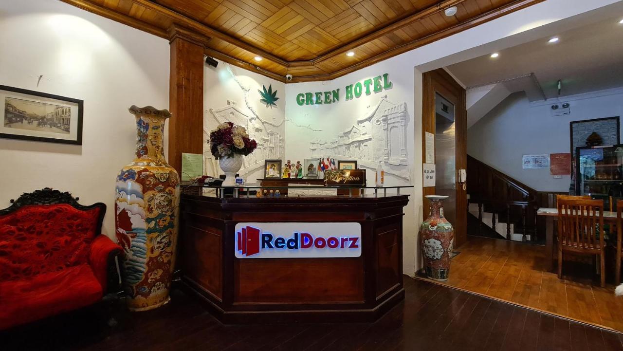 Green Hotel Near Lotte Center Hanoi Exterior photo